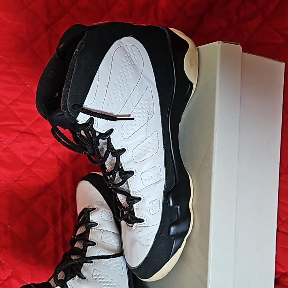 Sneaker - Picture 6 of 7